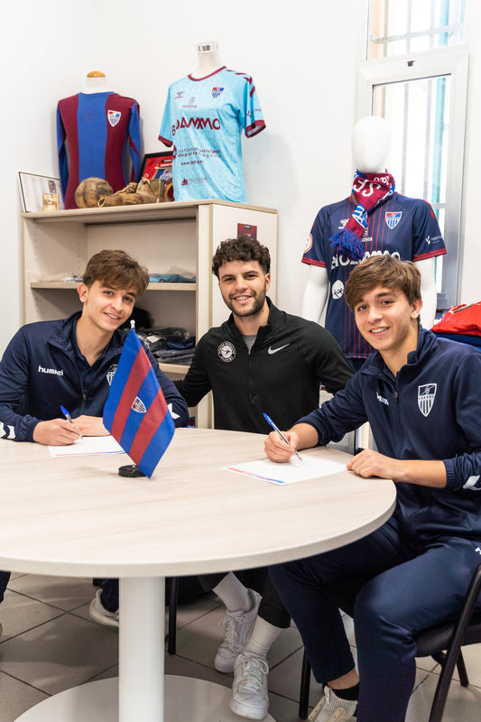 Bustamante Twins Sign With Gimnastica Segoviana Under 19's